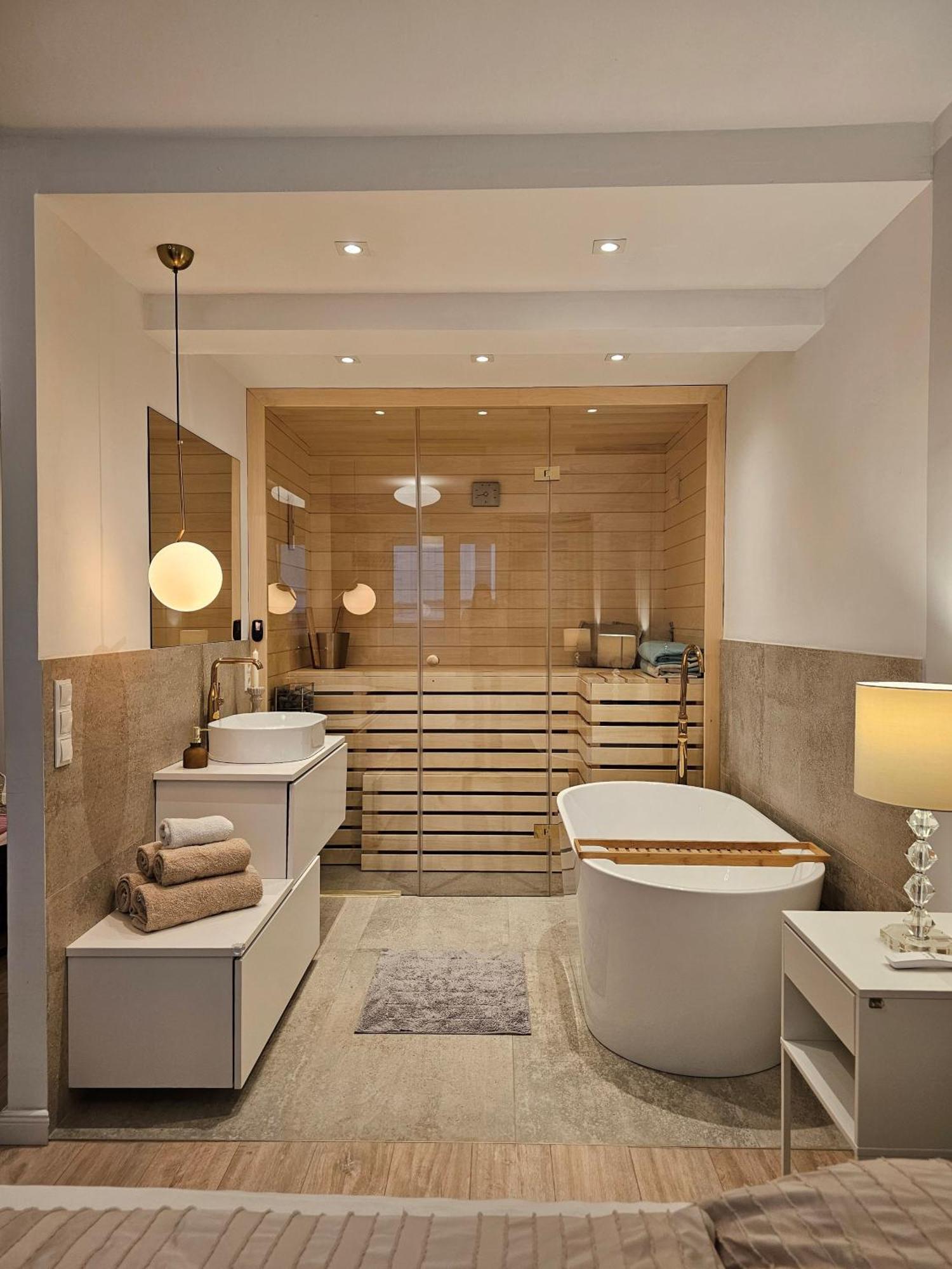 Luxury With Sauna In Center Apartment